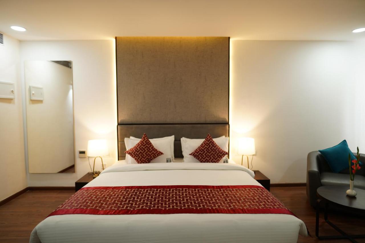 The Terrace By Ladder Mgd By Citrine Hotel Thiruvananthapuram Exterior photo