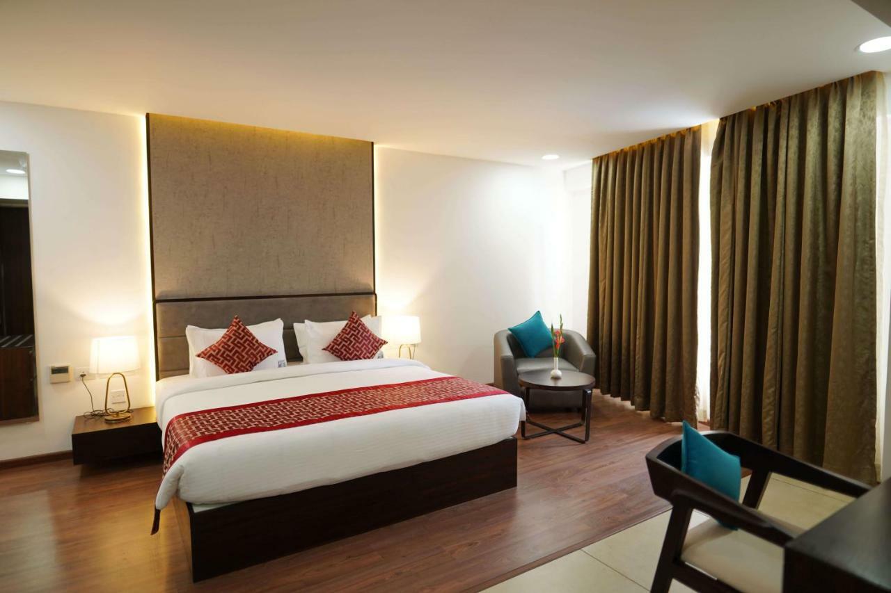 The Terrace By Ladder Mgd By Citrine Hotel Thiruvananthapuram Exterior photo
